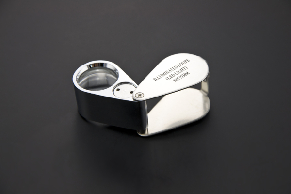 Magnifier Mini Illuminated Loupe, 30X with LED Lights