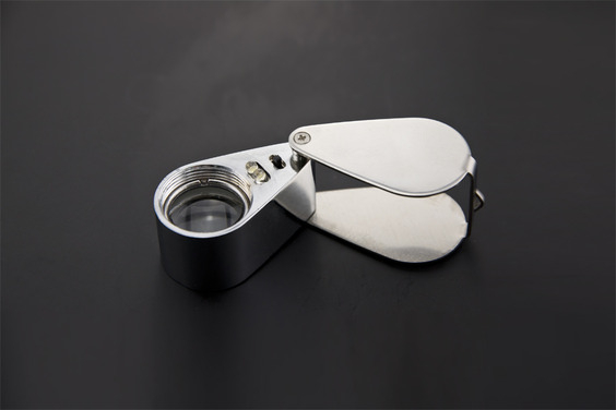 Magnifier Mini Illuminated Loupe, 30X with LED Lights
