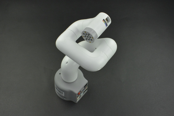 Robotic Arm Six-axis, Based on a Raspberry Pi, With Flat Base