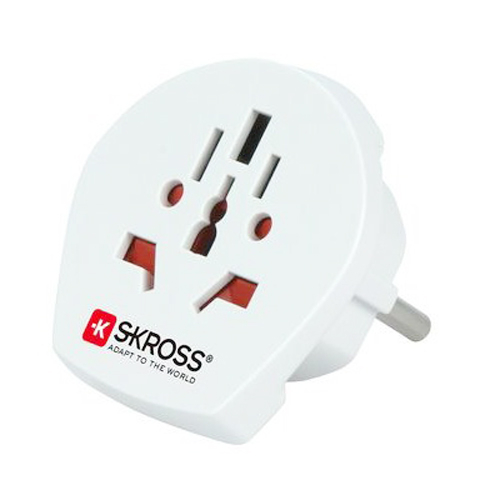 Travel adapter SKROSS PA30 for foreigners in the Czech Republic