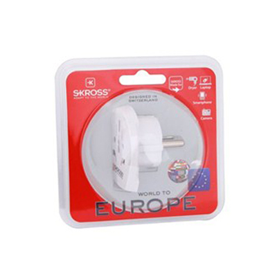 Travel adapter SKROSS PA30 for foreigners in the Czech Republic