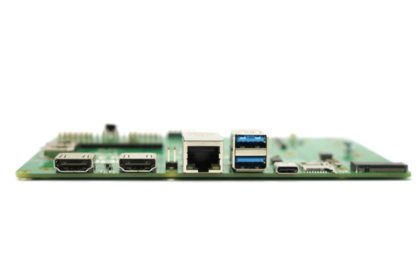 Raspberry Pi Compute Module 5 IO Board