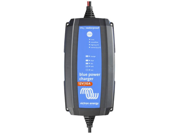 Smart battery charger BlueSmart 12V/7A IP65+DC connector