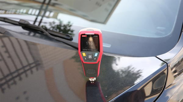 Tykkelsesmåler til belægning UNI-T UT343D