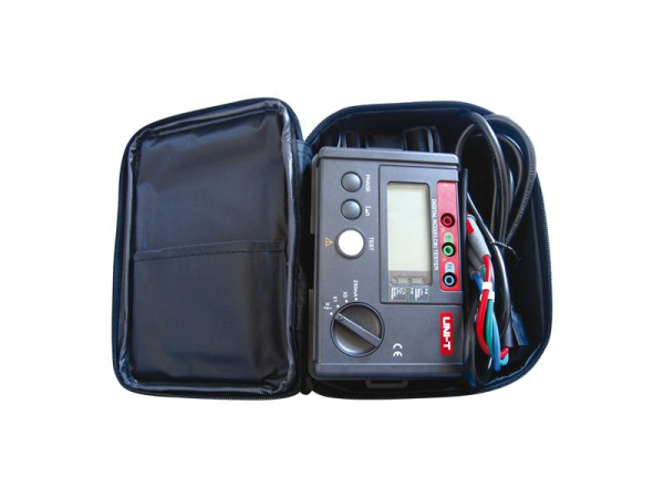 Elektrisk tester UNI-T UT526 - Universal måle- og testenhed