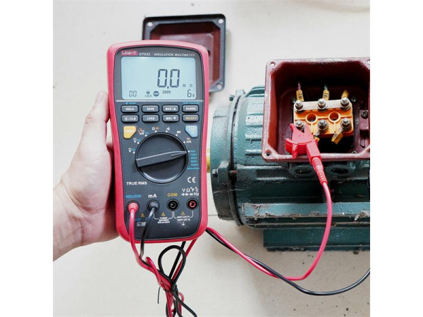 Multimeter UNI-T  UT533