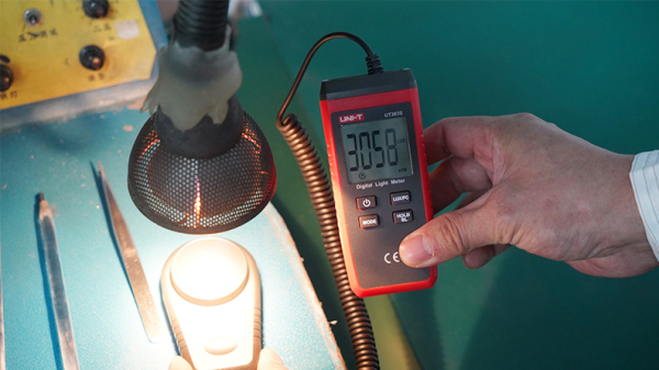 Luxmeter UNI-T  UT383S