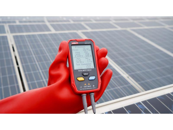 MPPT solmåler UT673PV UNI-T for solpaneler, 5 W til 800 W, 12 V til 60 V