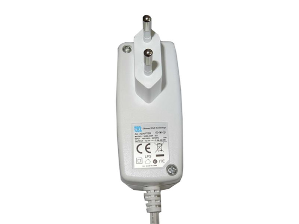 12V 2500mA CWT strømadapter (5.5x2.1mm) AC adapter, 5.5x2.1-2.5mm stik, strømkabel 1.5m