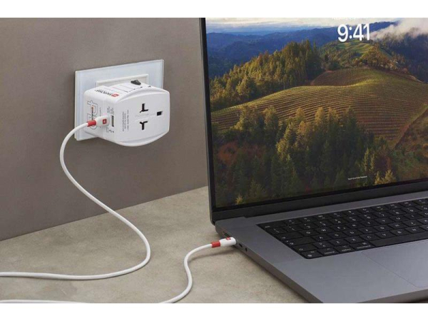 Rejseadapter SOLIGHT PA48PD65 universel til 220 lande med hurtigopladning USB-C og USB-A