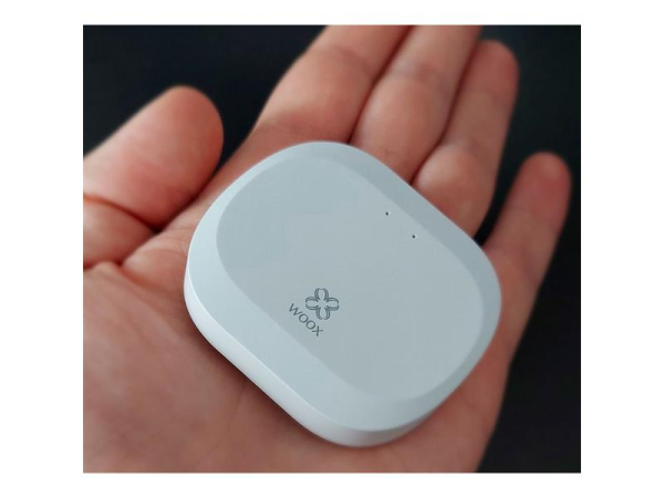 Smart gateway WOOX R7070 ZigBee WiFi Tuya
