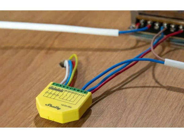 Smart LED strip controller SHELLY Plus RGBW PM WiFi 12V/24V