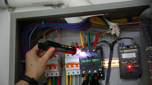 Spændingsdetektor UNI-T UT12M-EU PRO Line