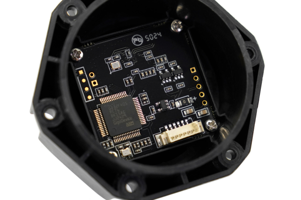mmWave - 80GHz Liquid Level Detection Sensor (40 Meters, UART)