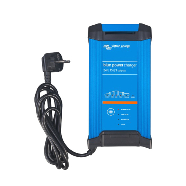 BlueSmart 12V/15A Smart Battery Charger (3) IP22