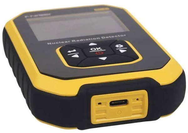 Geiger counter for radioactivity control FNIRSI GC-01.