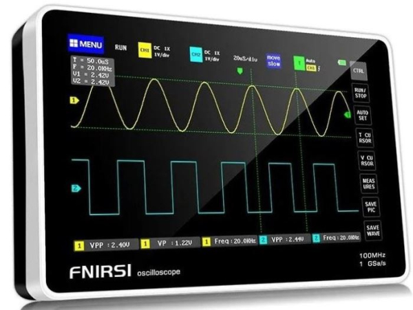 FNIRSI 1013D oscilloscope with 7" TFT LCD touch display.