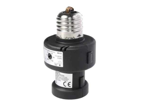 Socket with dimming sensor and timer MACLEAN MCE21