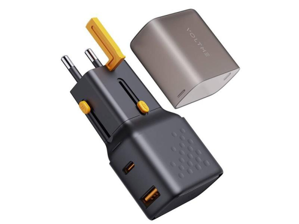 Travel Adapter VOLTME Vito Go EzTravel Black for use in EU/US/UK/AU