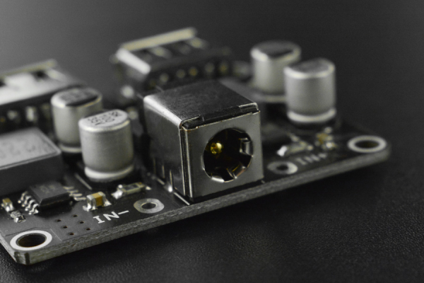 2-way Fast Charge Buck, kompatibel med Raspberry Pi 4B, Jetson Nano.
