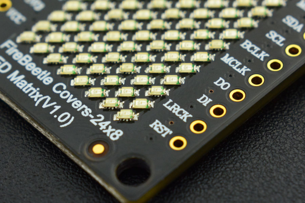 LED-matrix med kabel og tilbehør