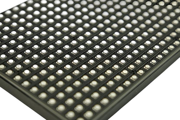 LED-matrixpanel til indbygning i projekter