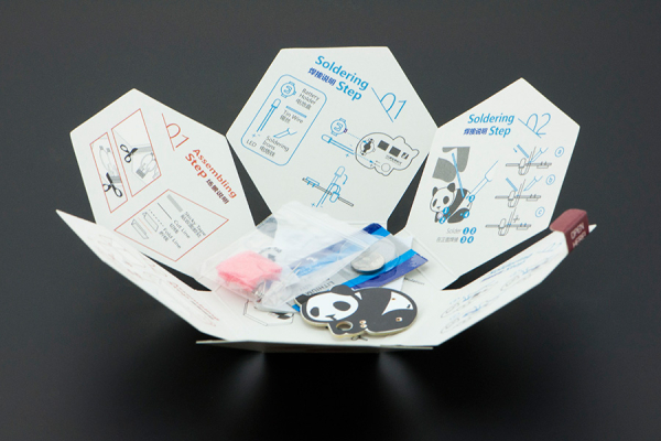 Zoo Animal Kit 4-Soldering, 6 Cute Animals, LEDs, Batteries