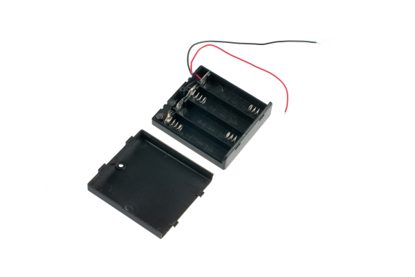 Battery Holder 4xAA, Cover, Switch, 5" Leads, Square Configuration