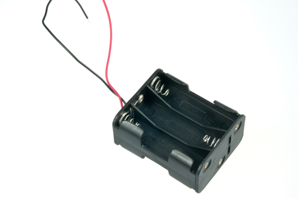 Battery Holder 6xAA Double Layer, 7.2V/9V, 6" Red & Black Wires