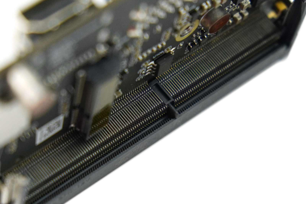 carrier board til DIY- og makerprojekter
