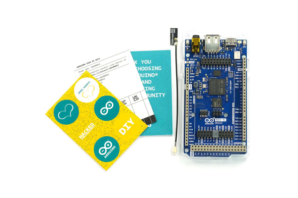 Development Board Arduino GIGA R1 WiFi, Dual-Core, 76 GPIO, WiFi/BLE