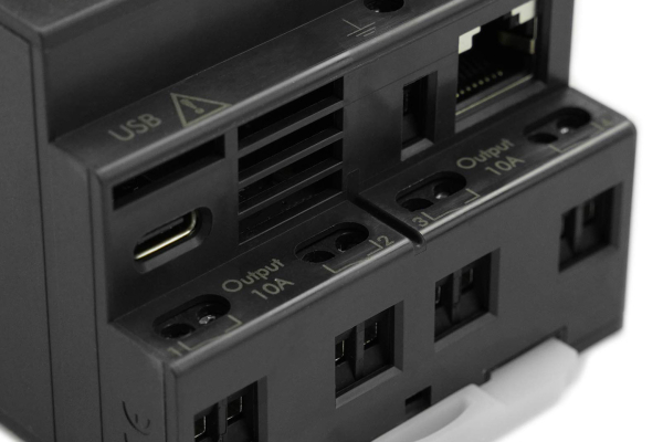 Arduino Opta Lite Micro PLC, Dual-core, 12-24VDC, 8 I/O, 4 Relays