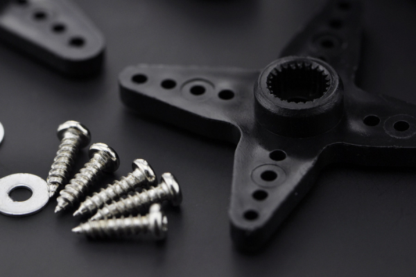 Servo: DF Metal Geared 15Kg Standard Servo 270°, DSS-M15S