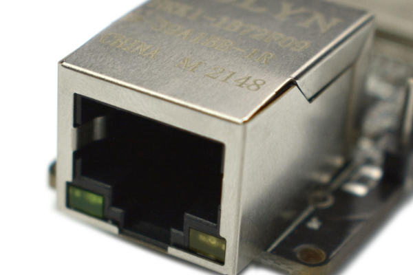 Ethernet-modul med stikforbindelser