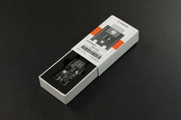 ESP32-C6 DevKit til IoT-projekter
