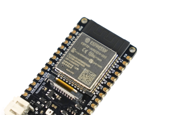 IoT Microcontroller FireBeetle 2 ESP32-E N16R2, 16M Flash, 2M PSRAM, Supports Wi-Fi & Bluetooth