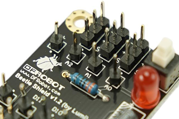Beetle Shield, 3-5V, Compatible with DFRobot Beetle