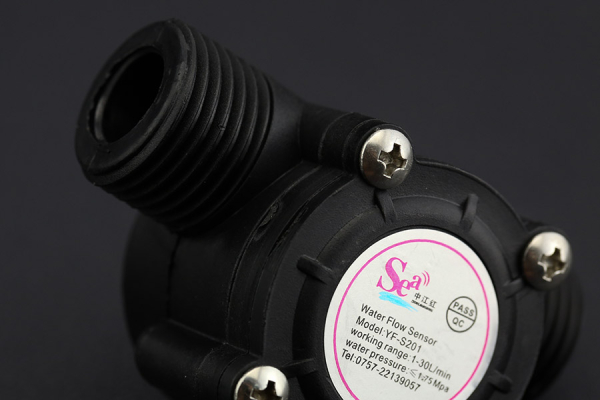 vandflowsensor til overvågning og automatisering