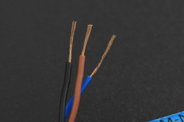 Signal Converter / Adapter Module, NPN to PNP, 5-24V, Overcurrent Protection