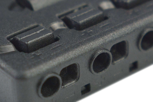 Push-in Wire Connector, 1 Input to 3 Outputs, Flame Retardant, CE Certified