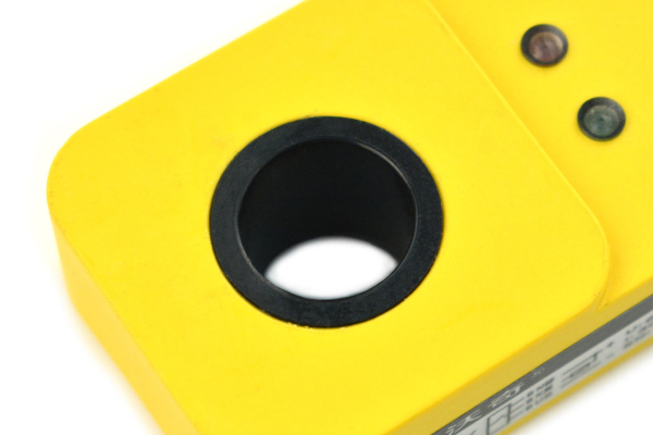 Inductive Proximity Sensor, Ring, 15mm Hole Diameter