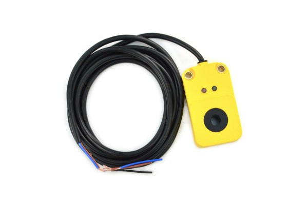 Inductive Proximity Sensor, Ring, 8mm Hole Diameter