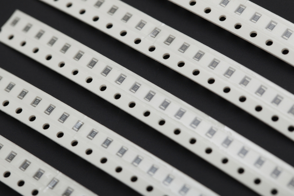 SMD Resistor 0805, ± 5%, 1/10W, 500PCS