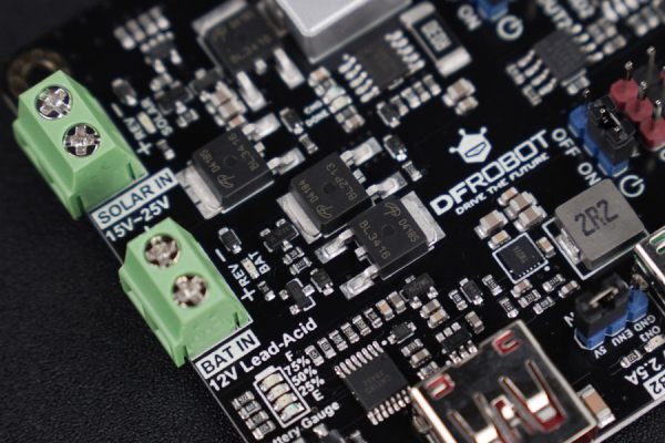 Solar Power Manager 12V Lead-Acid Battery, 4A, MPPT, 5V/12V Outputs