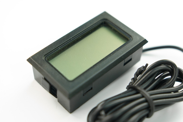 Digital Thermometer Waterproof 1m Probe -50~110°C