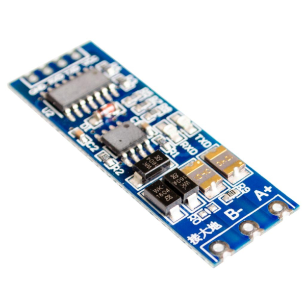 RS485 til TTL-modul – skråt set med TXD/RXD-indikatorer og RS485-terminaler